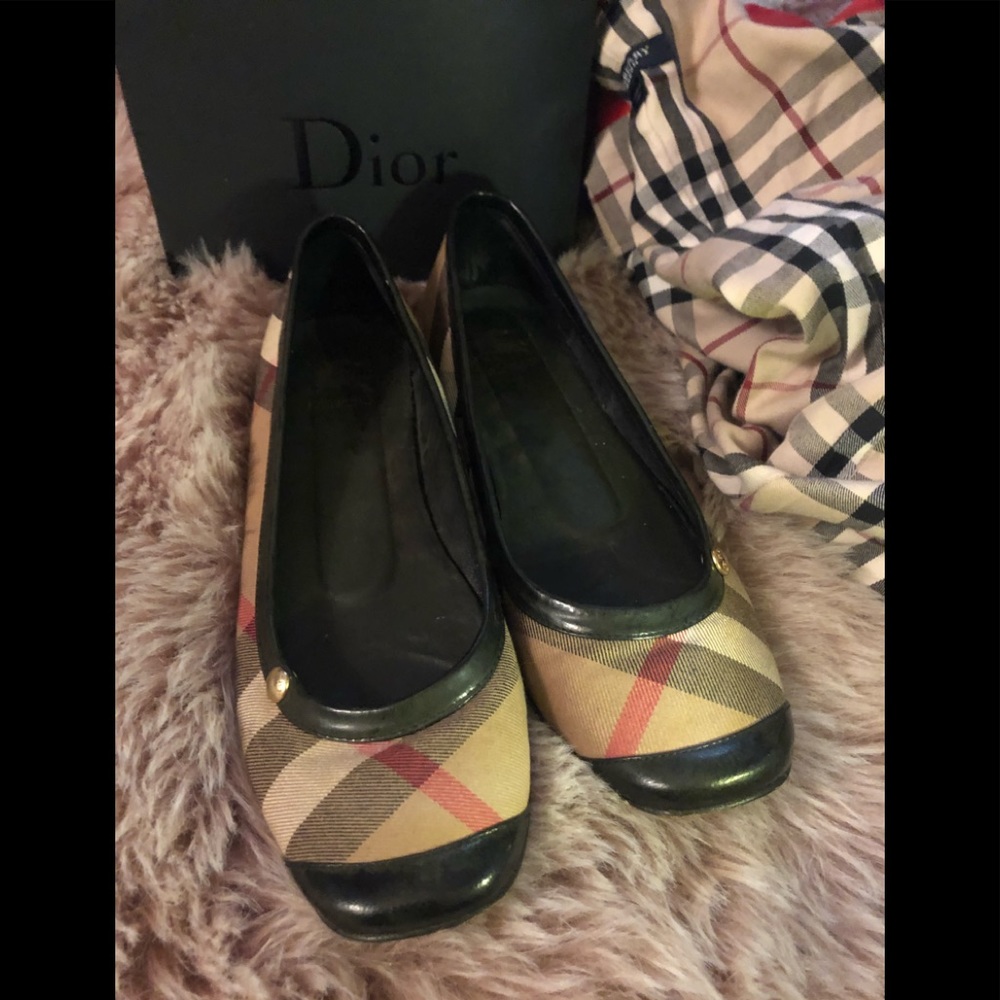 BurBerry NovaCheck Ballet Flats